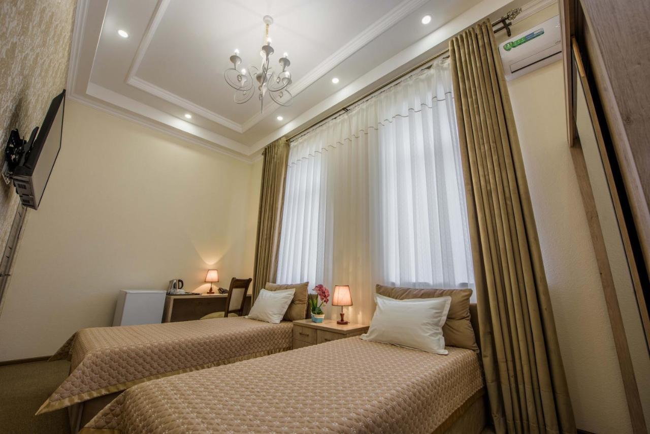 Huzur Hotel Taschkent Exterior foto